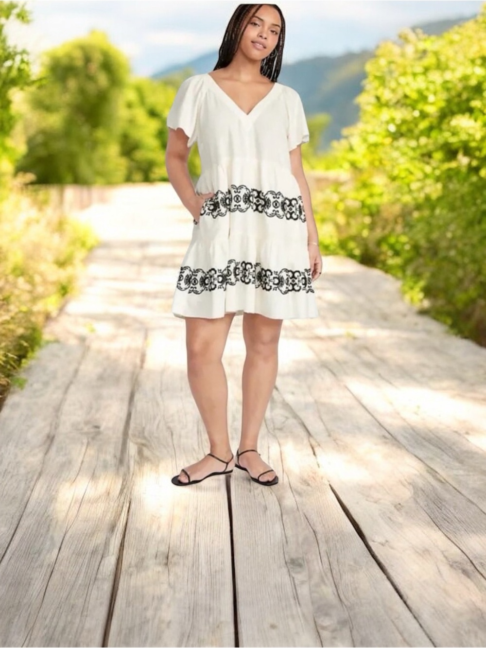 Old Navy Cream Black Floral Embroider Tie Strap Flutter Sleeve Boho Mini Dress